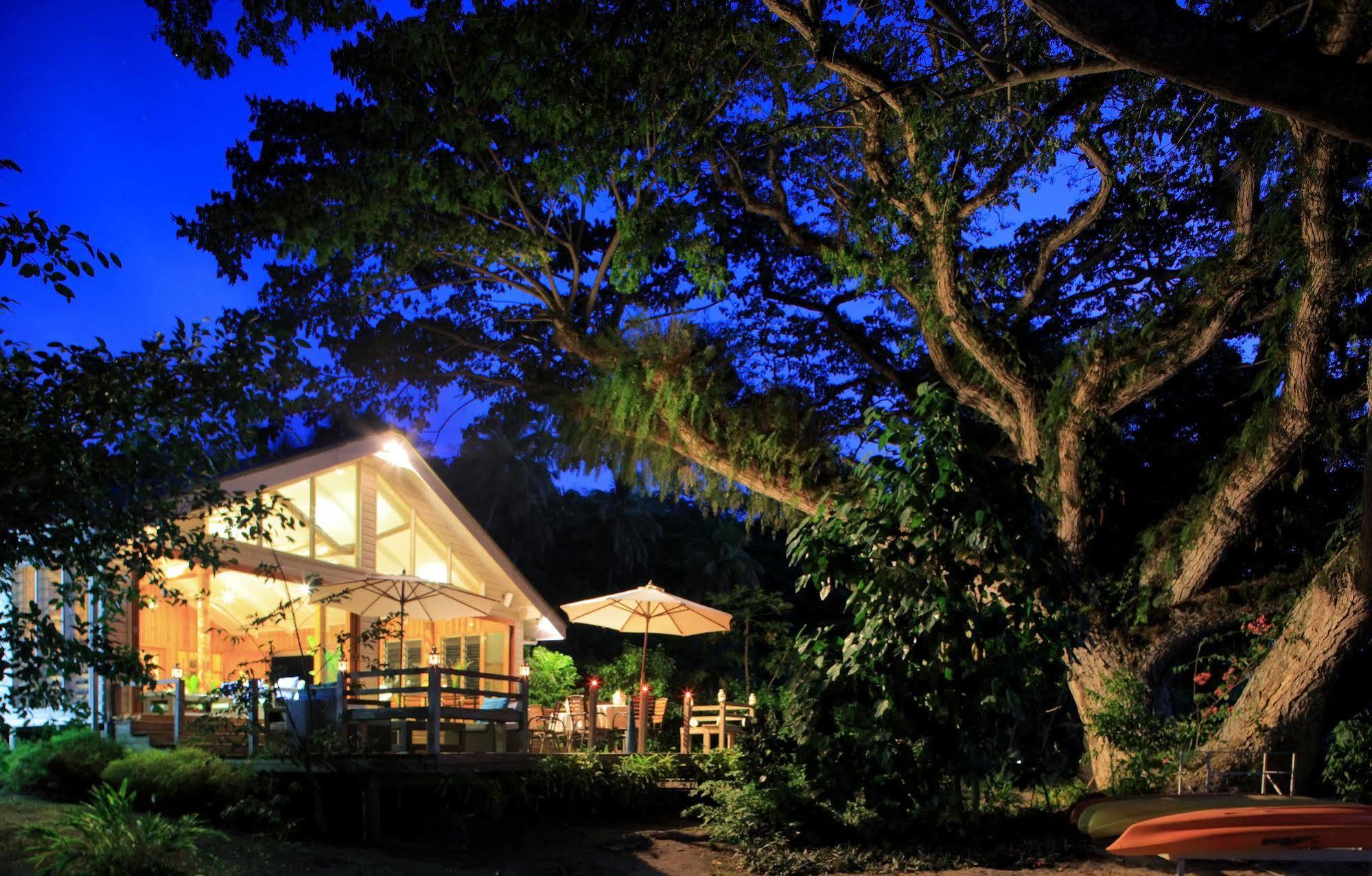 Sau Bay Resort - Off Taveuni Na Sau Bay Exterior photo